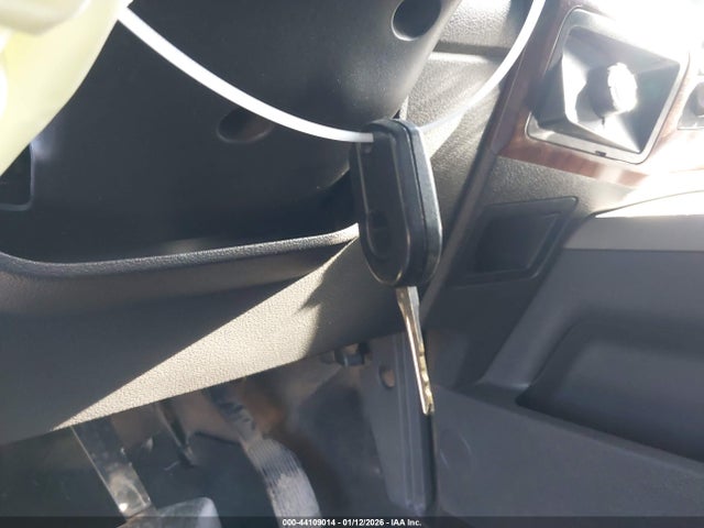 Продаж на аукціоні авто 2011 Ford F-250 Lariat, vin: 1FT7W2BT4BEC86361, номер лоту: 44109014