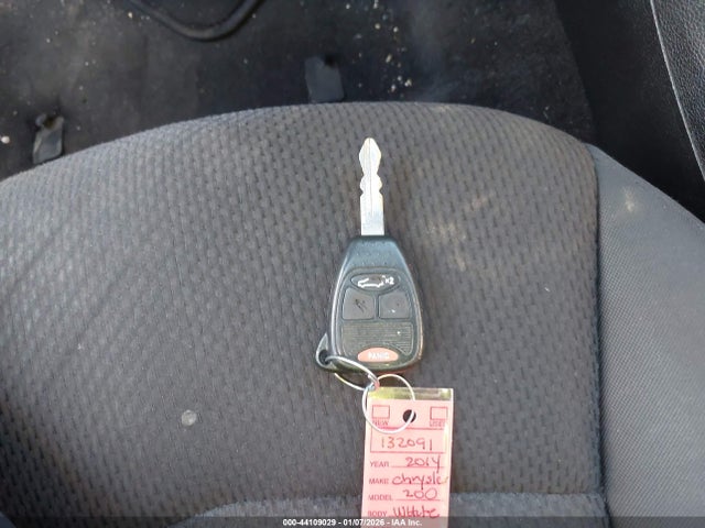 2014 CHRYSLER 200 1C3CCBBG6EN132091 Photo 10