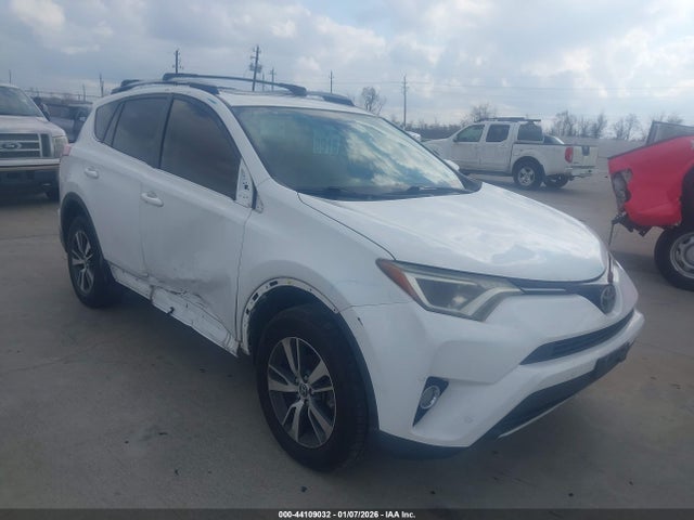 2017 JTMWFREV9HD104623 main image