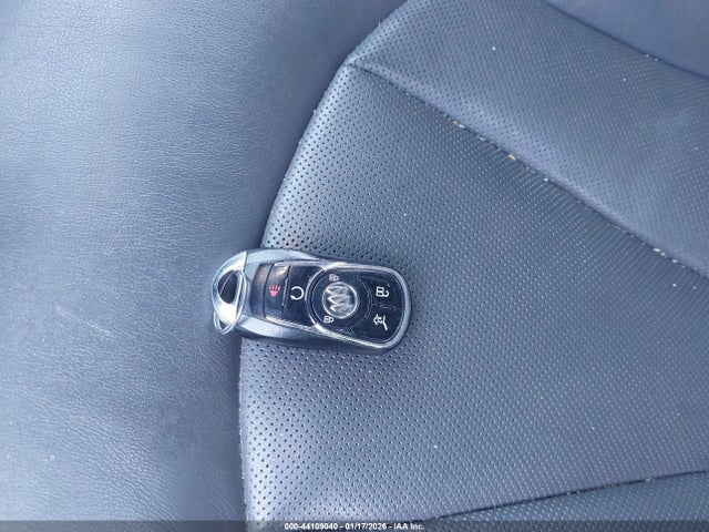 LRBFXCSAXKD012809 Buick Envision Fwd Essence
