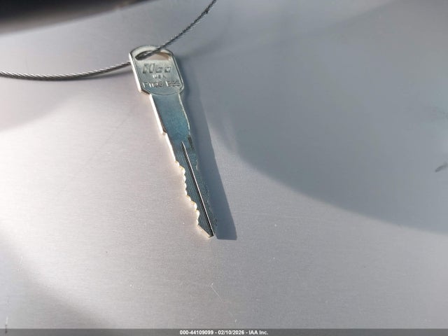 2001 CHEVROLET TAHOE 1GNEC13T41J194558 Photo 10