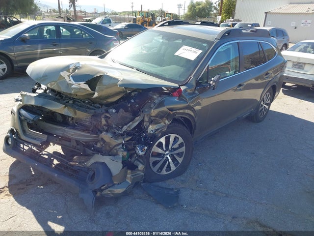 4S4BTAFC5P3185738 Subaru Outback Premium