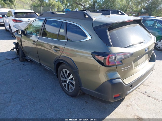 4S4BTAFC5P3185738 Subaru Outback Premium