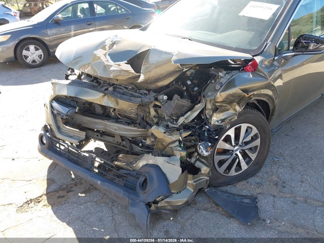 4S4BTAFC5P3185738 Subaru Outback Premium