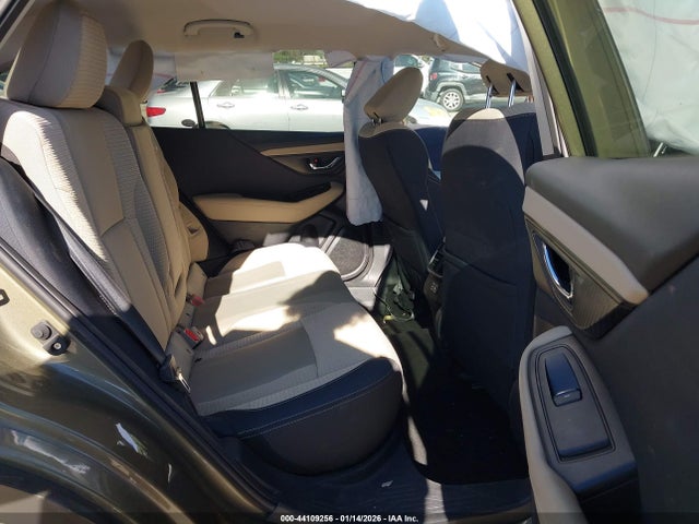 4S4BTAFC5P3185738 Subaru Outback Premium
