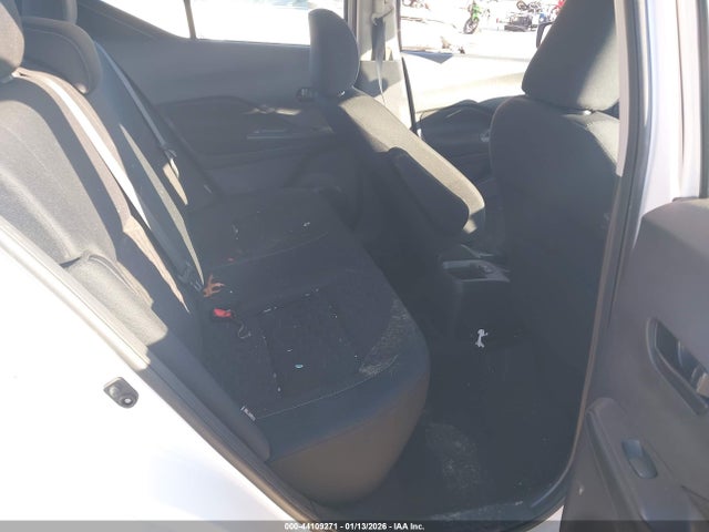 3N1CP5BV6NL532090 Nissan Kicks S Xtronic Cvt