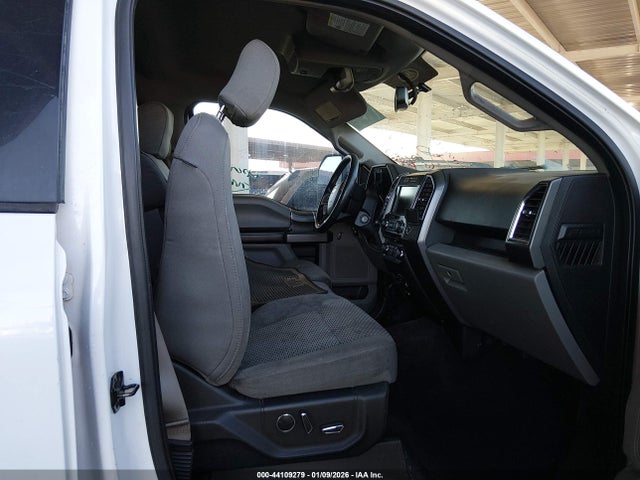 1FTFW1EG0FKE65217 Ford F-150 Xlt