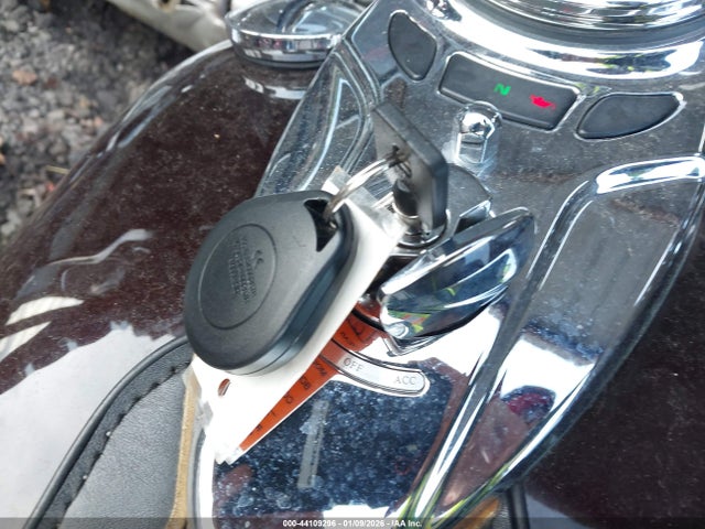 2010 HARLEY-DAVIDSON FLSTC 1HD1BW517AB032824 Photo 10