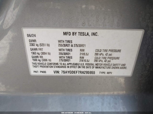 2024 TESLA MODEL Y 7SAYGDEF7RA295955 Photo 8