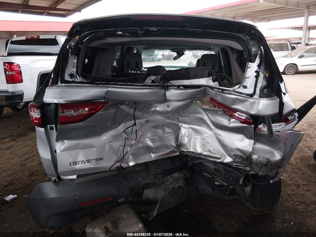 1GNERGKW0JJ255160 Chevrolet Traverse 1lt