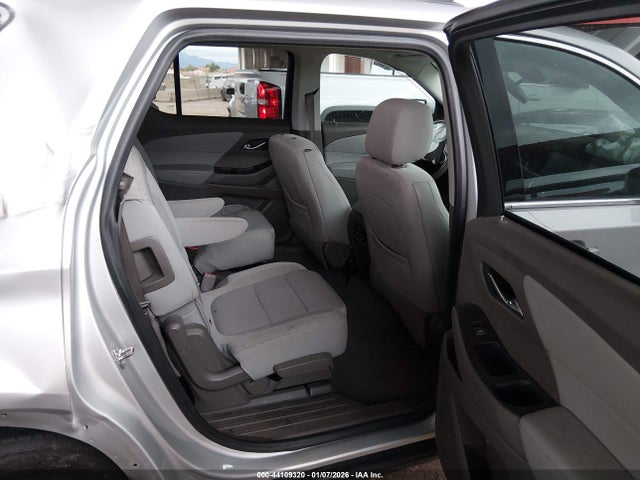 1GNERGKW0JJ255160 Chevrolet Traverse 1lt
