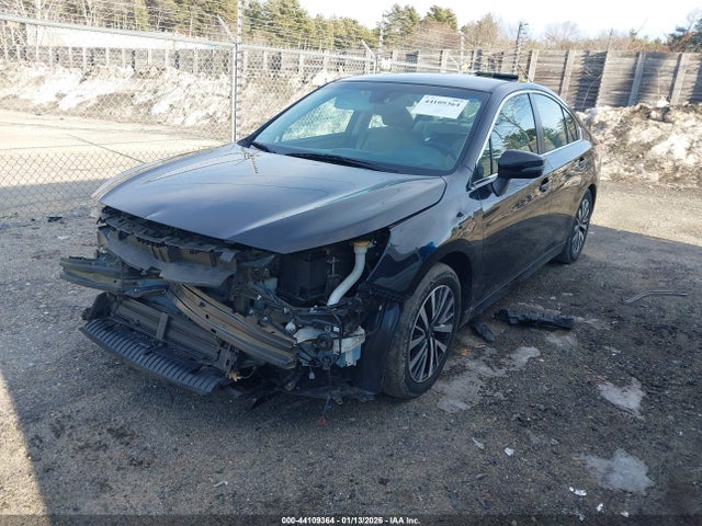 4S3BNAF67J3003019 Subaru Legacy 2.5i Premium