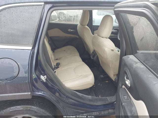 1C4PJLCS6FW537259 Jeep Cherokee Latitude