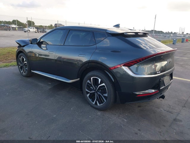 KNDC34LA6N5081127 KIA Ev6 Wind