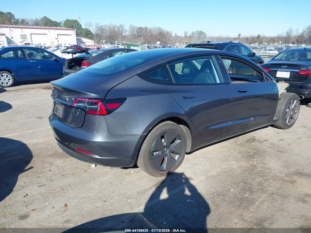 2023 TESLA MODEL 3 5YJ3E1EA4PF610985 Photo 3