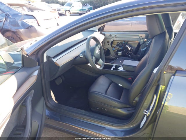 2023 TESLA MODEL 3 5YJ3E1EA4PF610985 Photo 4
