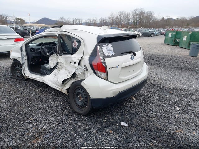 44109433 :رقم المزاد ، JTDKDTB30H1594388 vin ، 2017 Toyota Prius C Three مزاد بيع