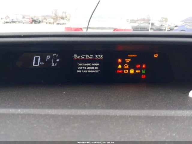 44109433 :رقم المزاد ، JTDKDTB30H1594388 vin ، 2017 Toyota Prius C Three مزاد بيع