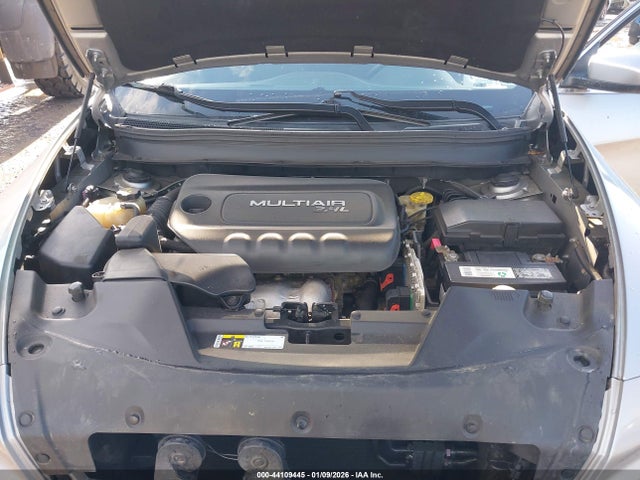 44109445 :رقم المزاد ، 1C4PJMCB6FW523609 vin ، 2015 Jeep Cherokee Latitude مزاد بيع