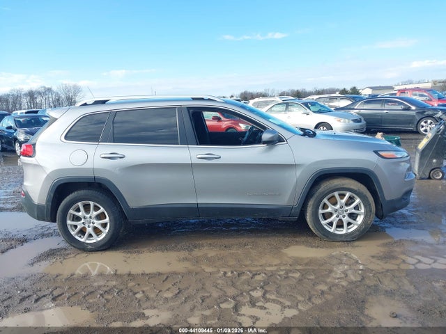 44109445 :رقم المزاد ، 1C4PJMCB6FW523609 vin ، 2015 Jeep Cherokee Latitude مزاد بيع