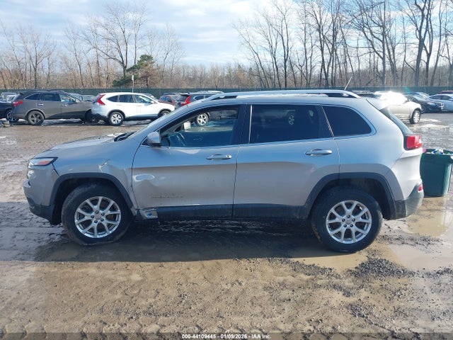 44109445 :رقم المزاد ، 1C4PJMCB6FW523609 vin ، 2015 Jeep Cherokee Latitude مزاد بيع
