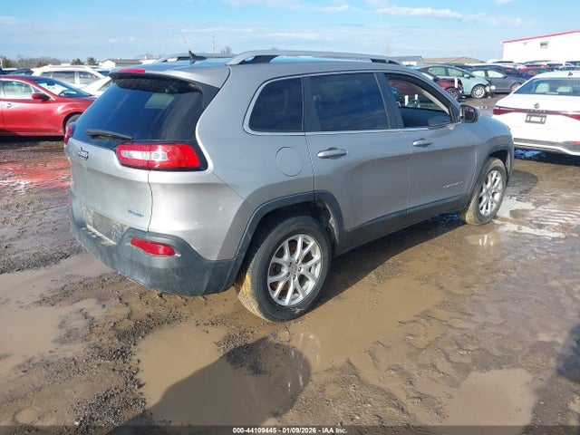 44109445 :رقم المزاد ، 1C4PJMCB6FW523609 vin ، 2015 Jeep Cherokee Latitude مزاد بيع