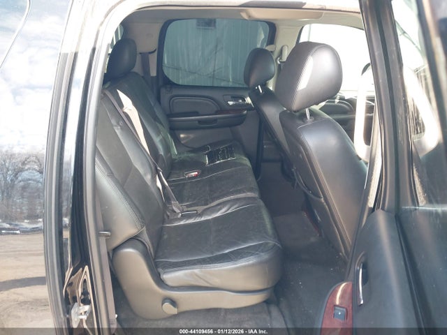 Продаж на аукціоні авто 2012 Cadillac Escalade Esv Luxury, vin: 1GYS4HEF6CR233321, номер лоту: 44109456