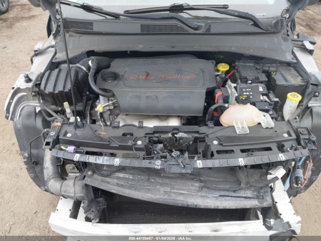 2018 JEEP COMPASS 3C4NJDAB9JT284050 Photo 9