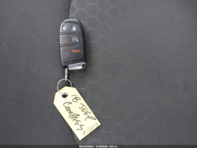 2018 JEEP COMPASS 3C4NJDAB9JT284050 Photo 10