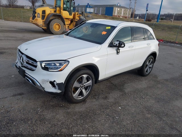 44109553 :رقم المزاد ، W1N0G8EB6NV394840 vin ، 2022 Mercedes-benz Glc 300 4matic Suv مزاد بيع