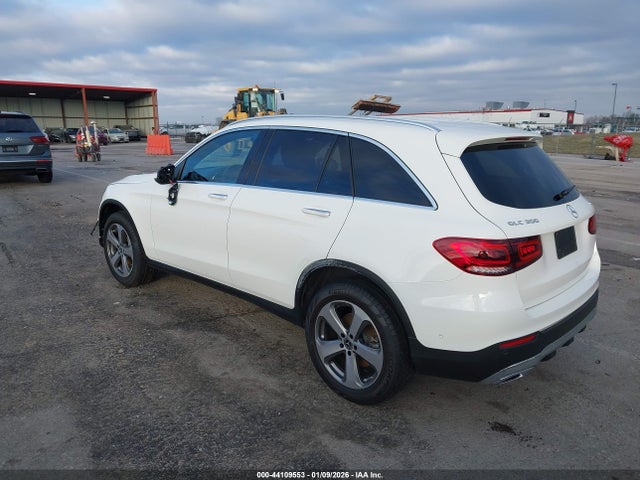 44109553 :رقم المزاد ، W1N0G8EB6NV394840 vin ، 2022 Mercedes-benz Glc 300 4matic Suv مزاد بيع