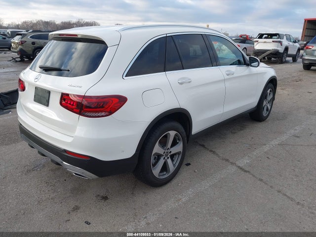 44109553 :رقم المزاد ، W1N0G8EB6NV394840 vin ، 2022 Mercedes-benz Glc 300 4matic Suv مزاد بيع