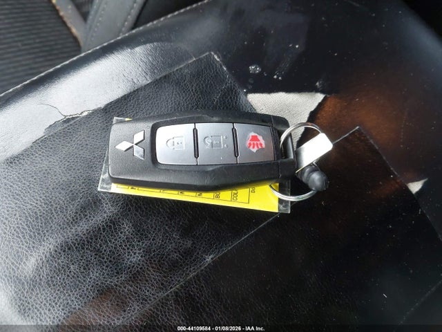 2022 MITSUBISHI OUTLANDER JA4J4TA86NZ023732 Photo 10