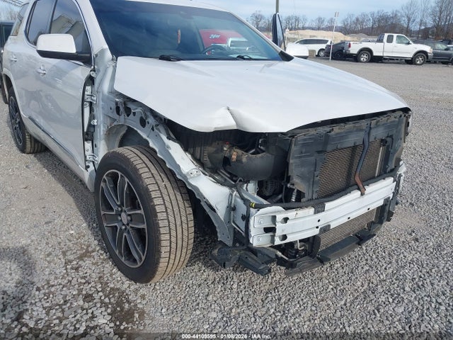 1GKKNPLSXHZ305985 GMC Acadia Denali
