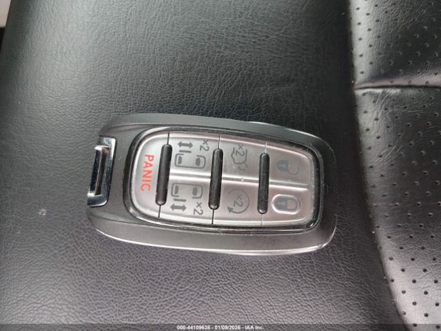 2023 CHRYSLER PACIFICA 2C4RC1BG1PR624663 Photo 10