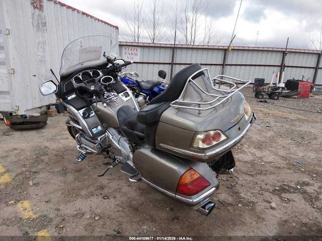 2004 HONDA GL1800 1HFSC470X4A301961 Photo 2