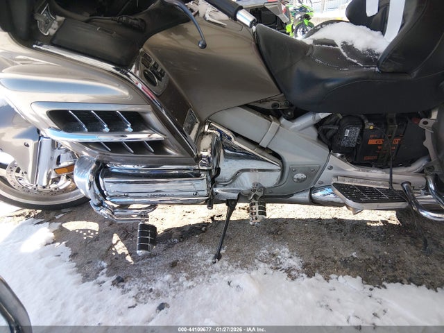 2004 HONDA GL1800 1HFSC470X4A301961 Photo 8