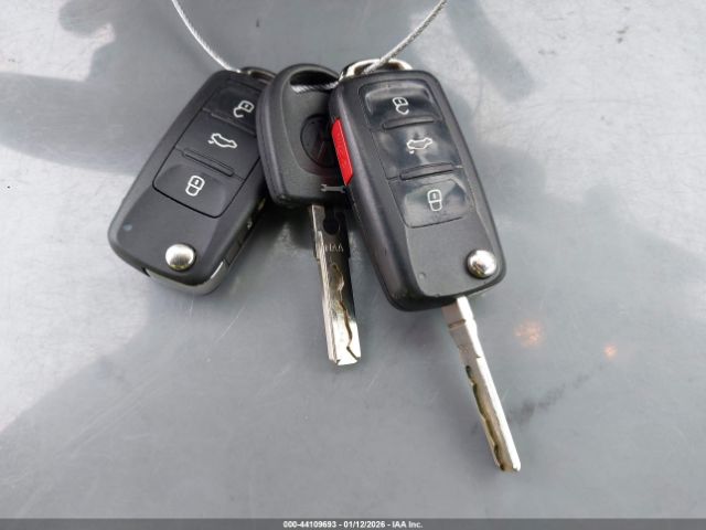 2013 VOLKSWAGEN GTI WVWHD7AJ9DW130739 Photo 10