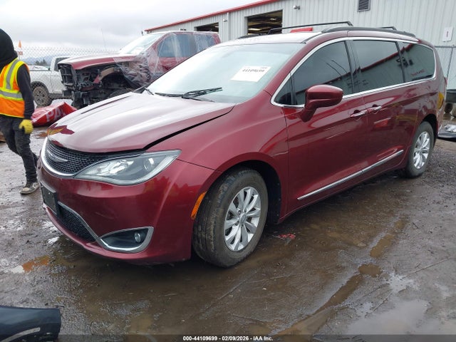 2C4RC1BG1HR591150 Chrysler Pacifica Touring-l