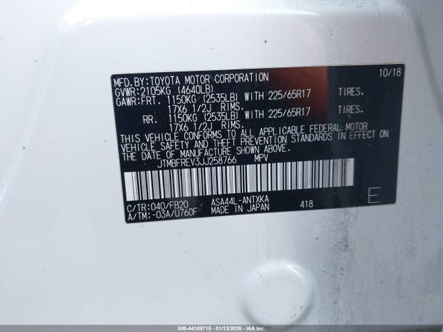 JTMBFREV3JJ258766 Toyota RAV4 LE