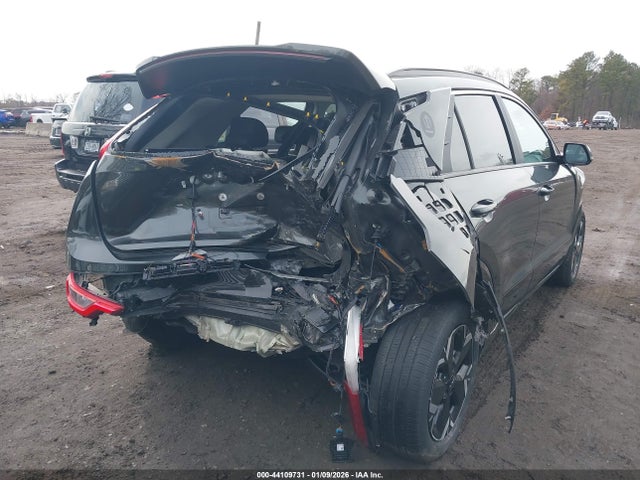 2024 KIA NIRO EV KNDCR3L16R5085922 Photo 3