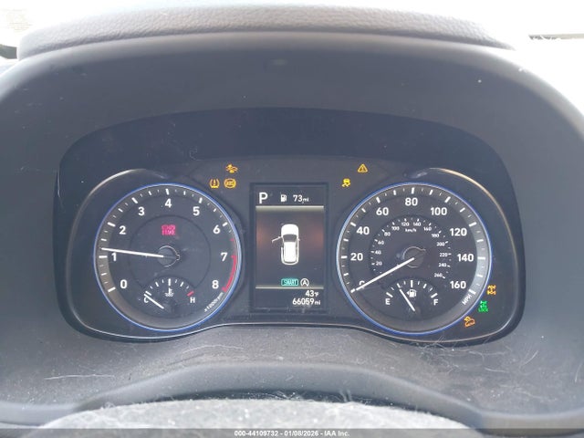 44109732 :رقم المزاد ، KM8K6CAB5NU878883 vin ، 2022 Hyundai Kona Sel مزاد بيع