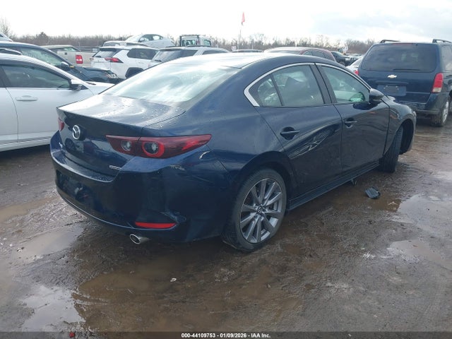 44109753 :رقم المزاد ، 3MZBPACM4RM413703 vin ، 2024 Mazda Mazda3 2.5 S Preferred مزاد بيع