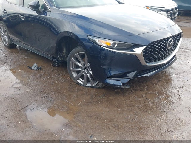 44109753 :رقم المزاد ، 3MZBPACM4RM413703 vin ، 2024 Mazda Mazda3 2.5 S Preferred مزاد بيع
