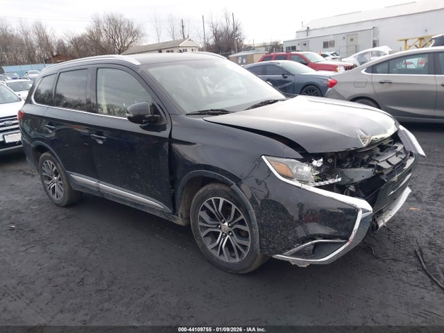 2017 MITSUBISHI OUTLANDER JA4AZ3A38HZ061036 Photo 0