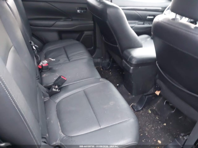 2017 MITSUBISHI OUTLANDER JA4AZ3A38HZ061036 Photo 7