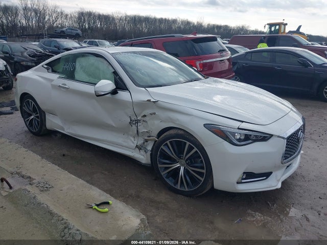 2017 INFINITI Q60 JN1EV7EL0HM550437