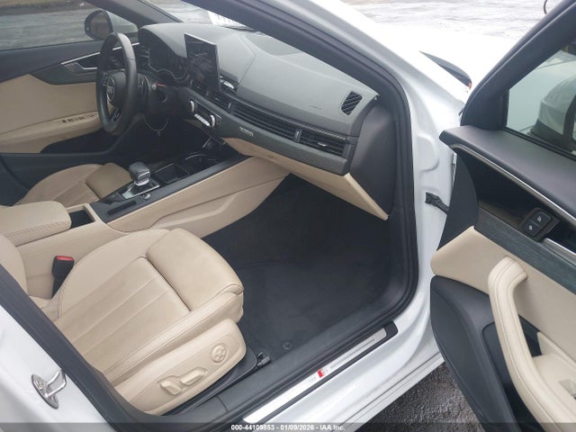 Aukcja sprzedaży 2022 Audi A4 Premium Plus 45 Tfsi S Line Quattro S Tronic, vin: WAUEAAF45NN014129, numer aukcji: 44109853