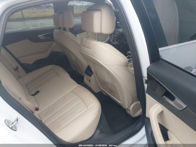 Aukcja sprzedaży 2022 Audi A4 Premium Plus 45 Tfsi S Line Quattro S Tronic, vin: WAUEAAF45NN014129, numer aukcji: 44109853