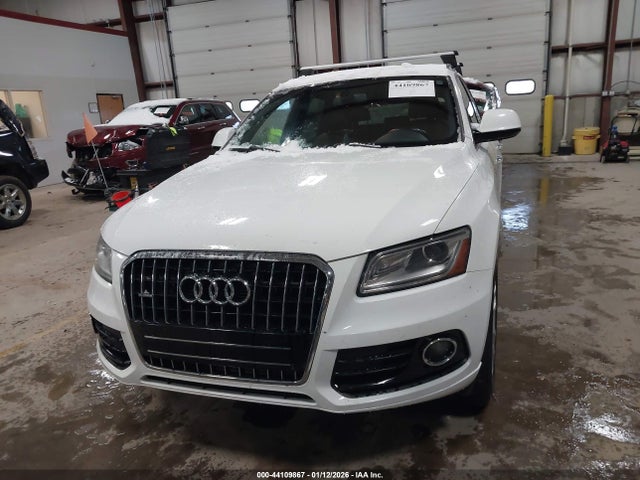 Продаж на аукціоні авто 2017 Audi Q5 2.0t Premium, vin: WA1C2AFP5HA046330, номер лоту: 44109867
